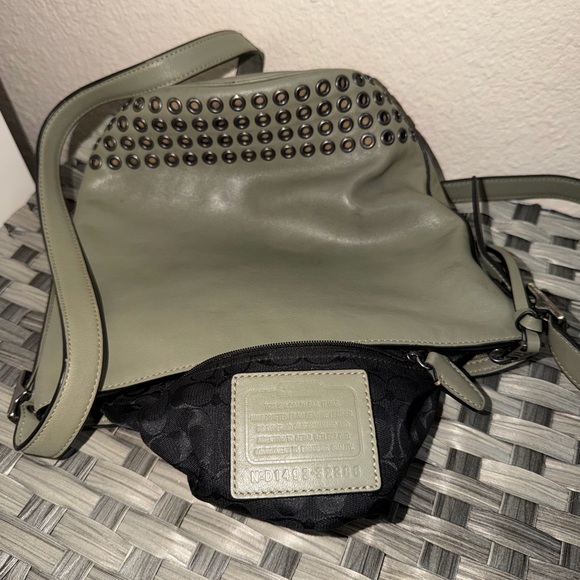Coach Bleecker Grommets Leather Bucket Crossbody Olive Green 32386 - Picture 9 of 16